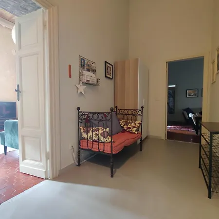 Apartment Elegant Historic With Stunning Sea View *