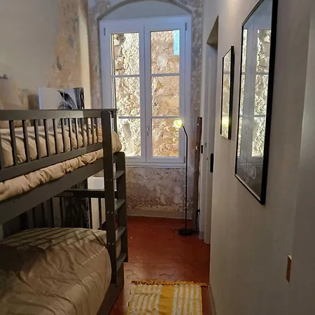 Elegant Historic With Stunning Sea View 公寓 *