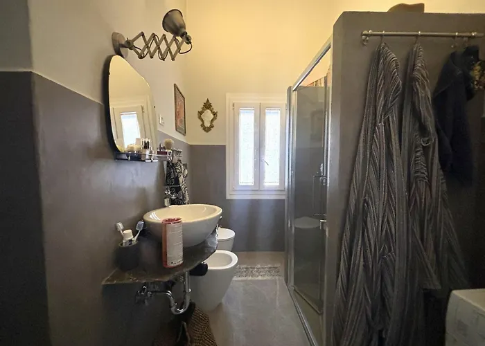 Διαμέρισμα Elegant Historic With Stunning Sea View *
