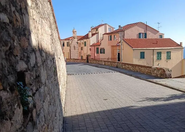 Διαμέρισμα Elegant Historic With Stunning Sea View Imperia