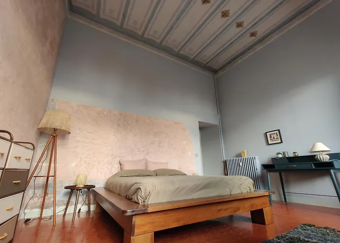 Elegant Historic With Stunning Sea View Διαμέρισμα Imperia