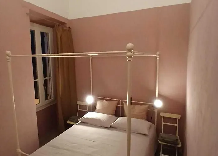 Lägenhet Elegant Historic With Stunning Sea View *