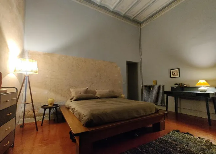 Elegant Historic With Stunning Sea View *