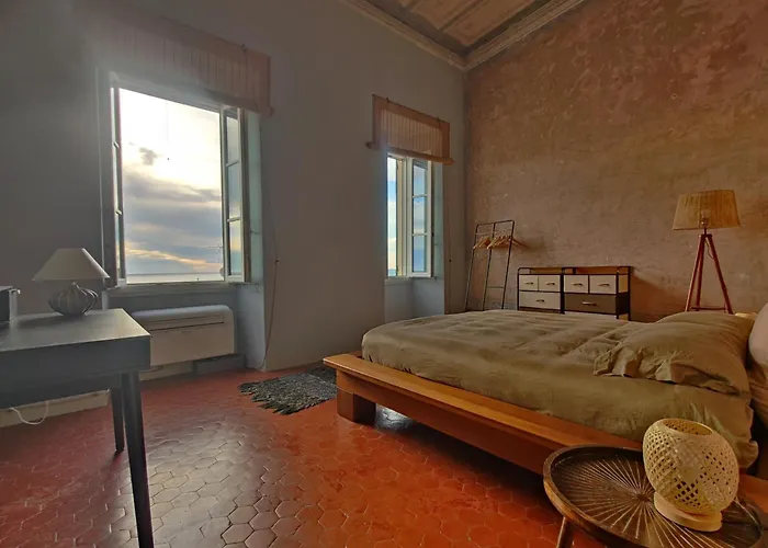 Elegant Historic With Stunning Sea View * Imperia